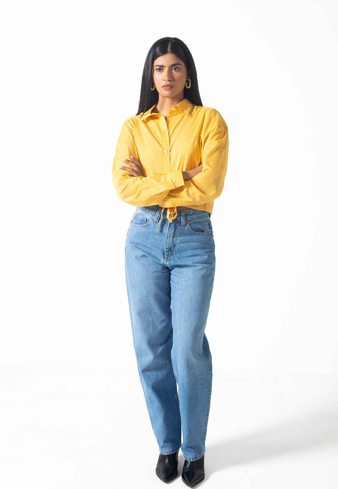 Mo Fit – Crop Tie-Up Shirt