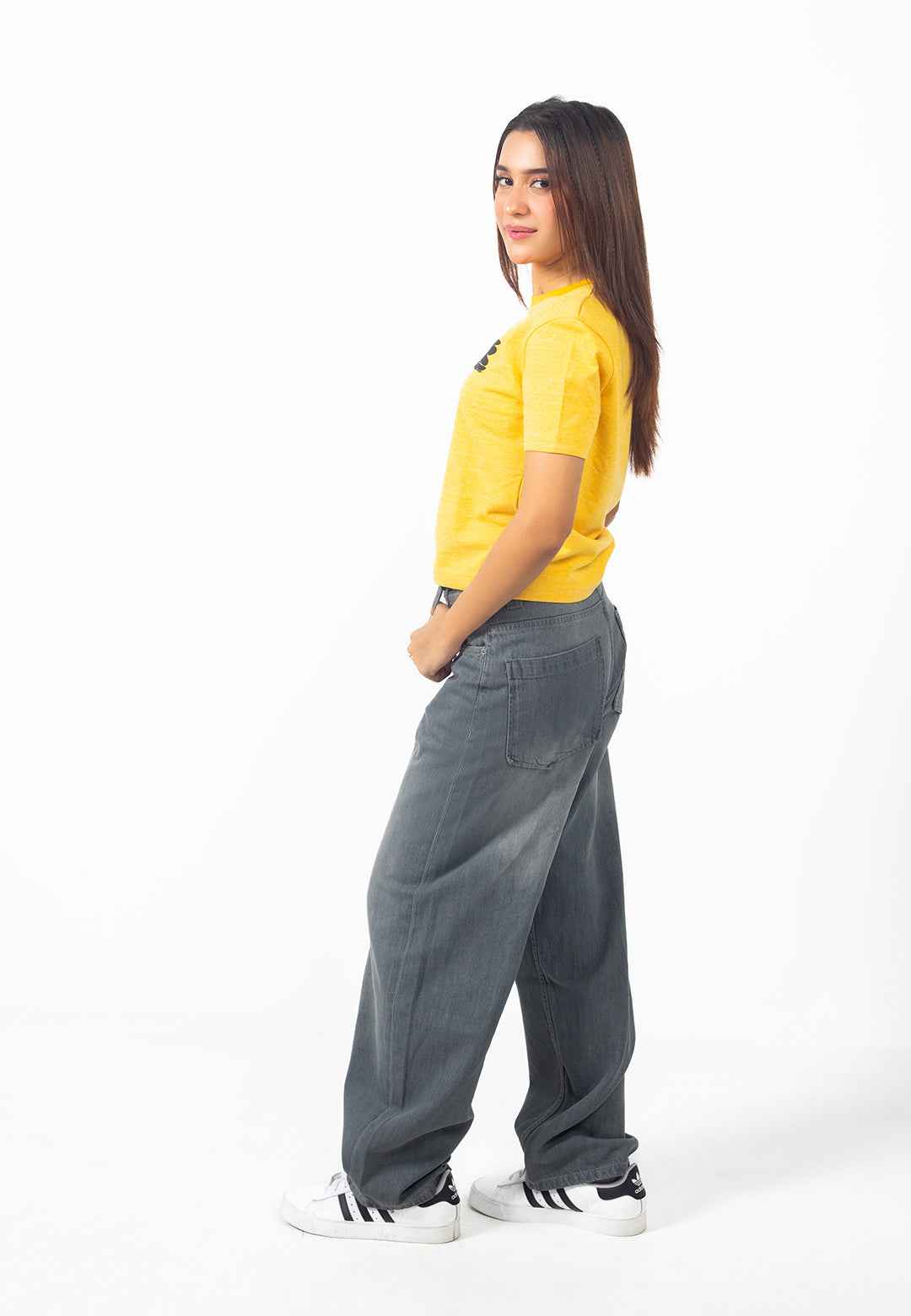 Julie Fit – Crop Fitted T-Shirt