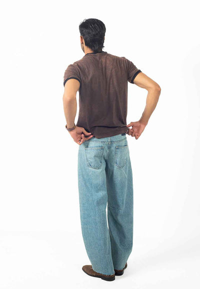 Horseshoe Fit – Curved Baggy Jeans
